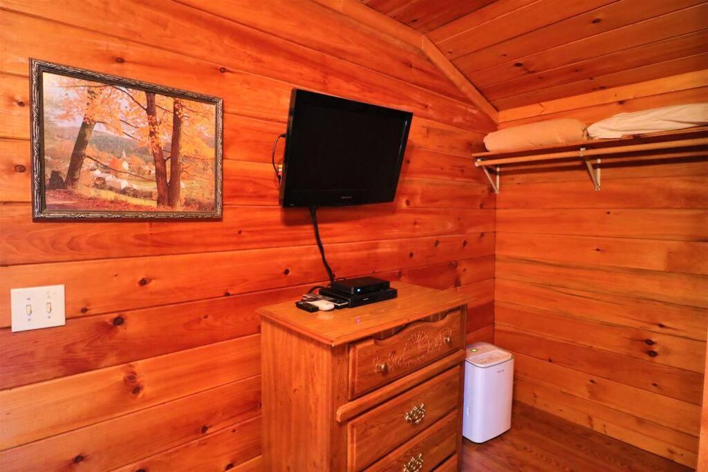 Mountain Cabin 2B Jacuzzi #10 Хелен Экстерьер фото