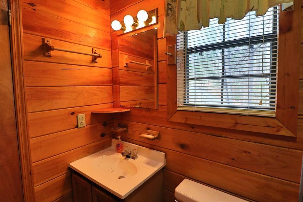 Mountain Cabin 2B Jacuzzi #10 Хелен Экстерьер фото
